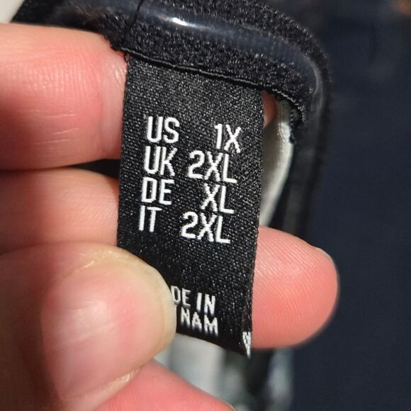 G.I.L.I. Women's Black/Floral One Shoulder Printed Knit Dress Size 1x - Picture 6 of 10